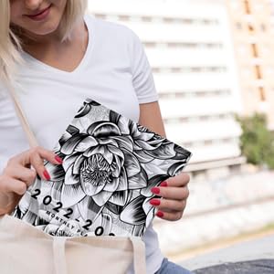 2022-2026 monthly planner - flowers