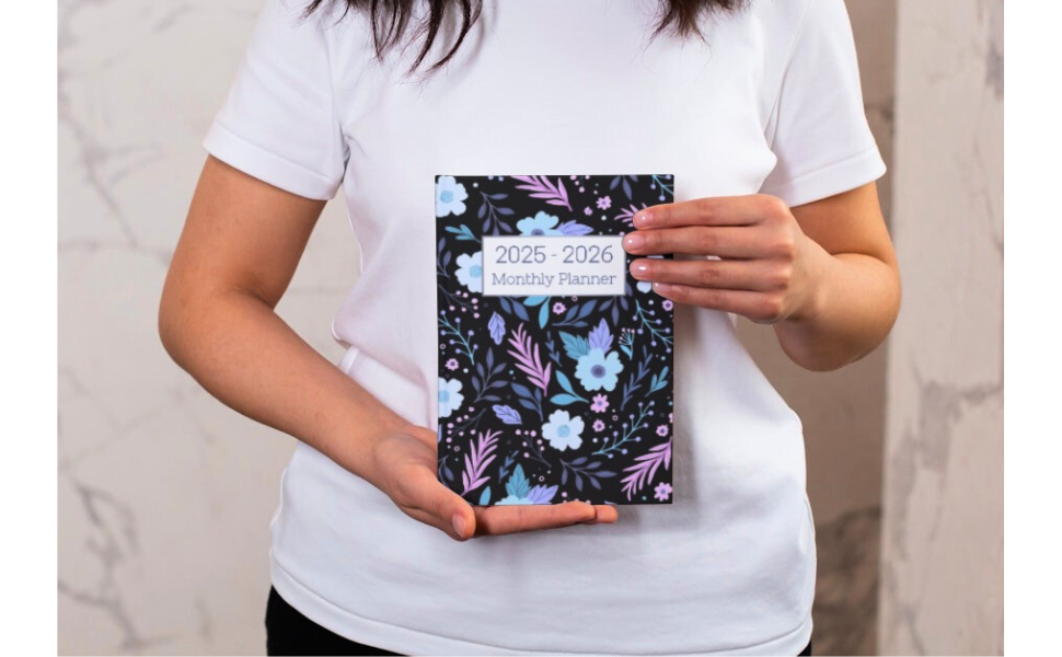 2025-2026 monthly planner 5x7