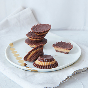 Keto after 50, keto meal plans for beginners, keto guide, keto cookbook, keto diet books, keto diet